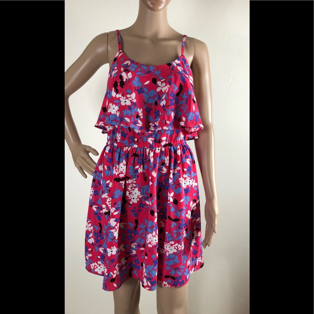 Womens ELLE Dress Size Small Juniors Tiered Floral Sleeveless Easy Care New